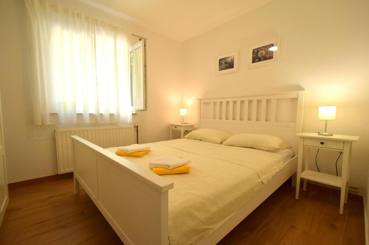 Apartments Julia Čižići Екстериор снимка